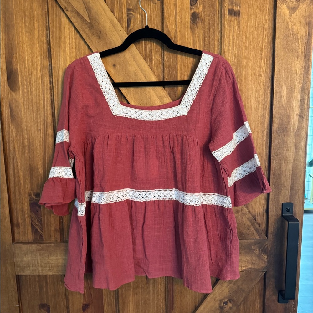 Hayden Square Neck Lace‎ Detail Peasant Top